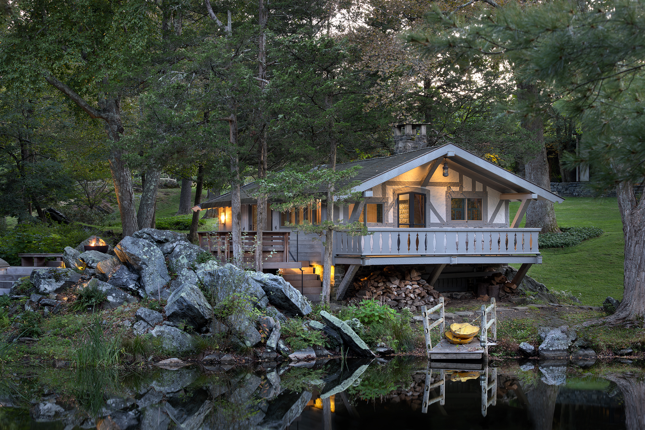 Pond Chalet | Rolfs Elert Office  Photo: Michael Biondo