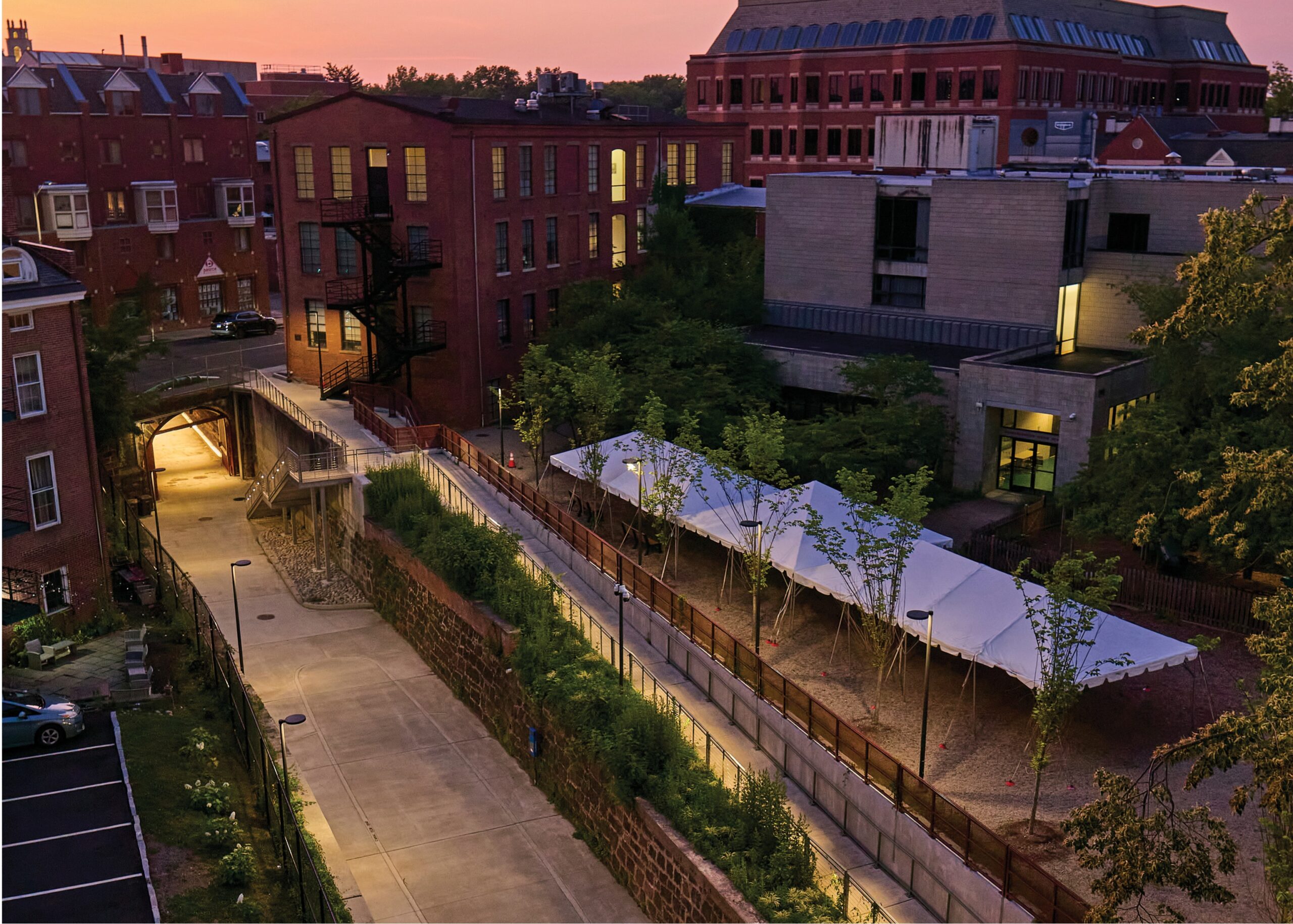 Farmington Canal Heritage Trail | Dean Sakamoto Architects LLC ©Andrea Brizzi